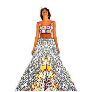 NWT FARM RIO - embroidered wide leg pants (size M)